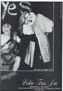 1984 David Leinoff Jerry Hall Fur Fox coat magazine ad  