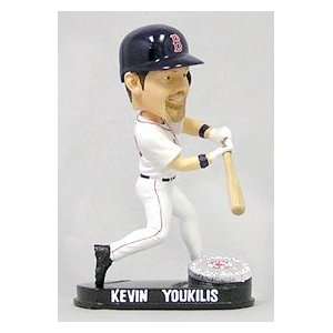  Boston Red Sox Kevin Youkilis Blatinum Bobble Head Sports 
