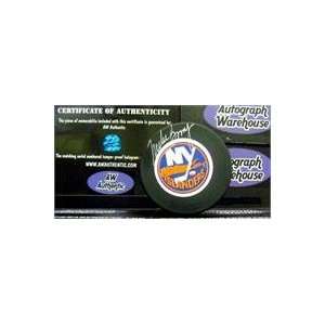  Mike Bossy autographed New York Islanders Hockey Puck 