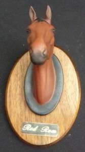 BESWICK HORSE HEAD WALL PLAQUE   RED RUM No 2702  