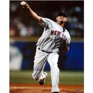  Duaner Sanchez Signed NY Mets Pitching 16x20 Sports 