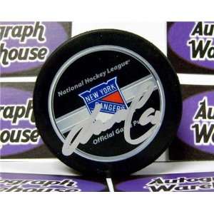   Rangers hockey puck (Official NHL Game Puck) NG