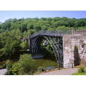 The Iron Bridge Over the River Severn, Ironbridge, Shropshire, England 