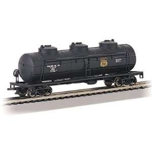  40 Three Dome Tank Car Phillips 66: Toys & Games
