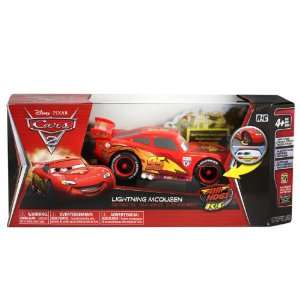 Cars 2 R/C 124th   Lightning McQueen Toys & Games