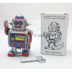  Classic Tin Wind up Robot   Retro Style of Old Time Toys 