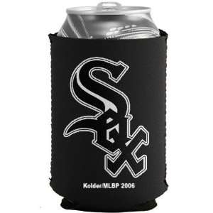   Cups, Mugs & Shots : Chicago White Sox Black Collapsible Can Coolie