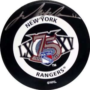  Mark Messier Rangers Signed 75th Aniv. Puck Everything 