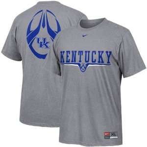  Nike Kentucky Wildcats Ash Team Issue T shirt Sports 