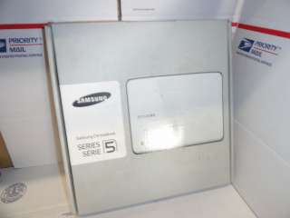 Samsung Series 5 Titan Silver Atom N570 SSD HDD WiFi 12.1 Notebook 