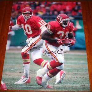TRENT GREEN & PRIEST HOLMES signed KC CHIEFS 16x20:  Sports 