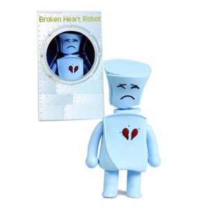 Broken Heart Robot 6 Inch Vinyl Figure: Toys & Games