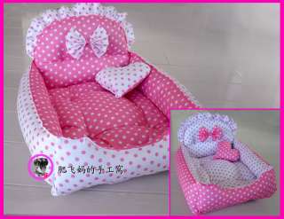   put white color inside as the picture shows.With a heart shape pillow