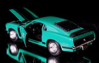 1970 Ford Mustang BOSS 302 Diecast 1:24 Green  