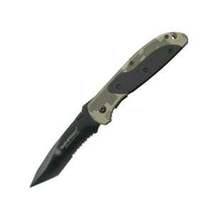 Smith & Wesson SPECTCBS Special Tactical Serrated Tanto Knife, Black 