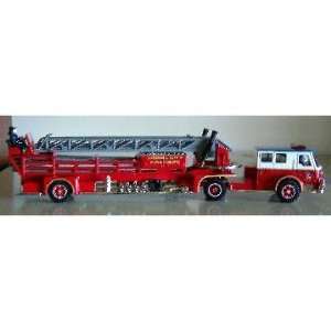   Stop COR51801 Lionel City Fire Dept. American Lafrance Toys & Games