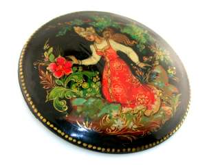 Vintage RUSSIAN   INDIA LACQUERED PORTRAIT PIN  