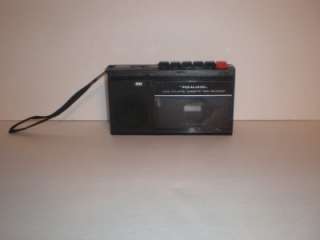 VINTAGE REALISTIC VOICE ACTUATED CASSETTE TAPE RECORDER  