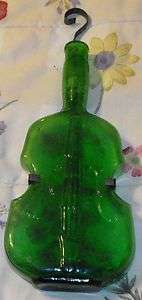VINTAGE 1930s GREEN VIOBOT GLASS BOTTLE VIOLIN SHAPE WITH METAL 