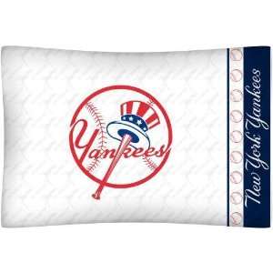  New York Yankees (2) Standard Pillow Cases/Covers: Sports 