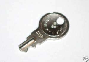 Ersatzschlüssel Schlüssel für Kofferschloss S150  
