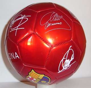 Balón con las firmas de los jugadores del FC Barcelona, el mejor 