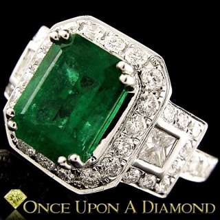   Gold 3.19ctw Natural Emerald & Diamond Halo Style Cocktail Ring  
